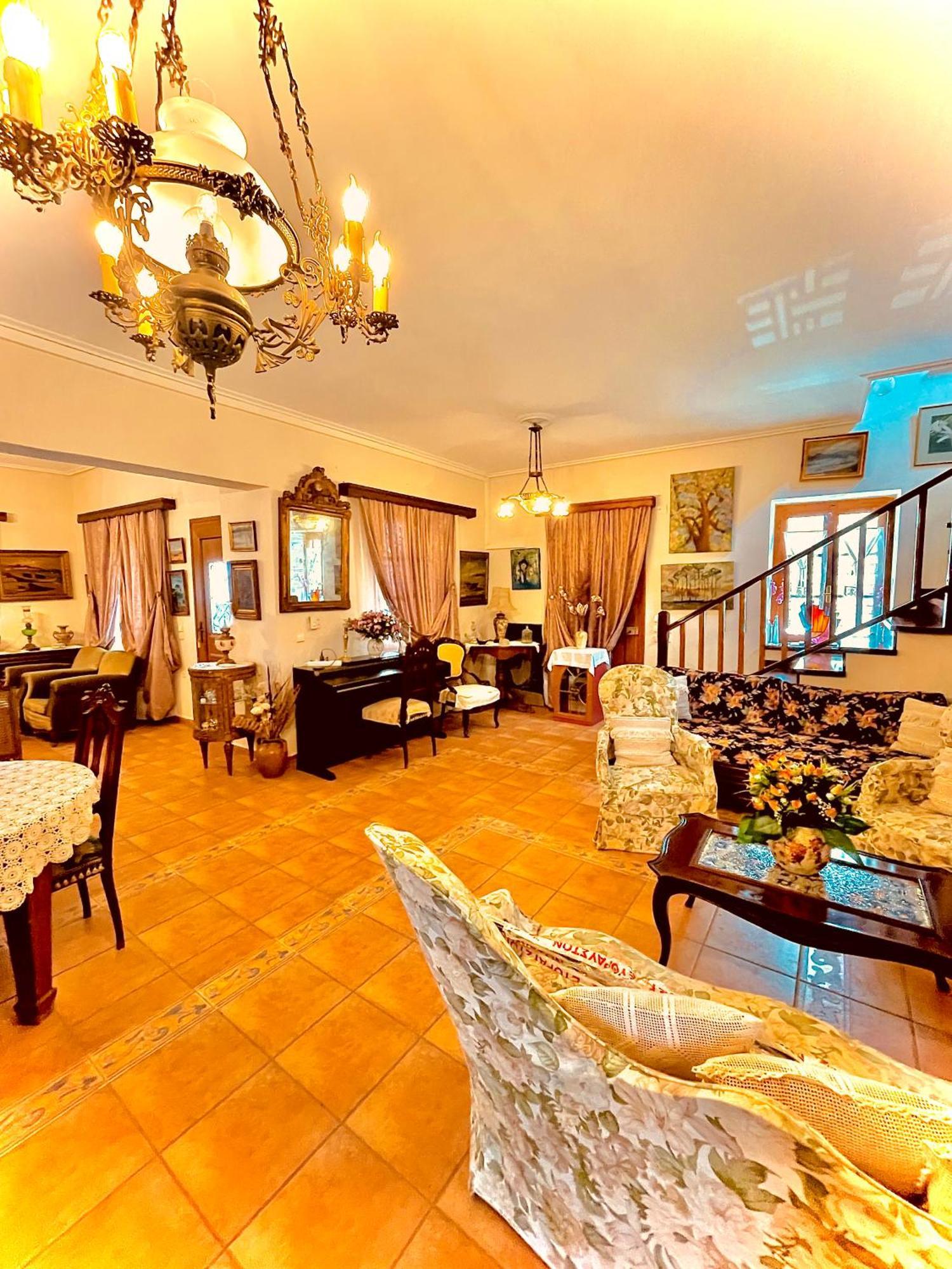 Odysseas Art Villa Poros  ภายนอก รูปภาพ