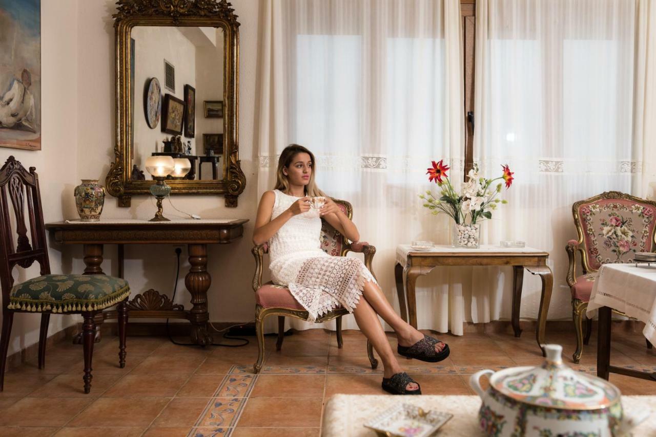 Odysseas Art Villa Poros  ภายนอก รูปภาพ